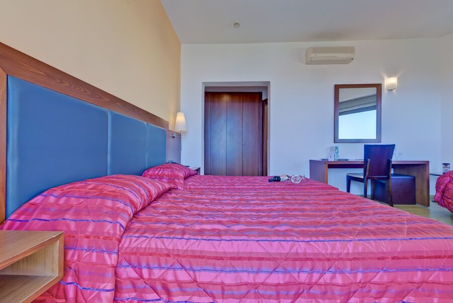 Marin Hotel Ираклион Экстерьер фото